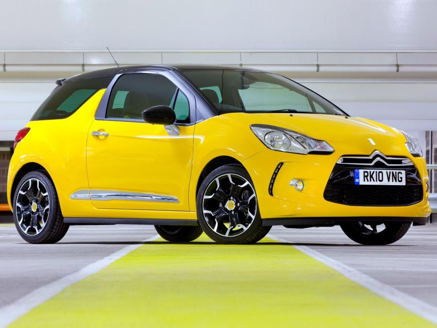  Citroen DS3 2009 года  (UK) (фото 3 из 16)